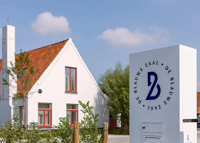 Lady - Charming double room at ranch De Blauwe Zaal Brugge